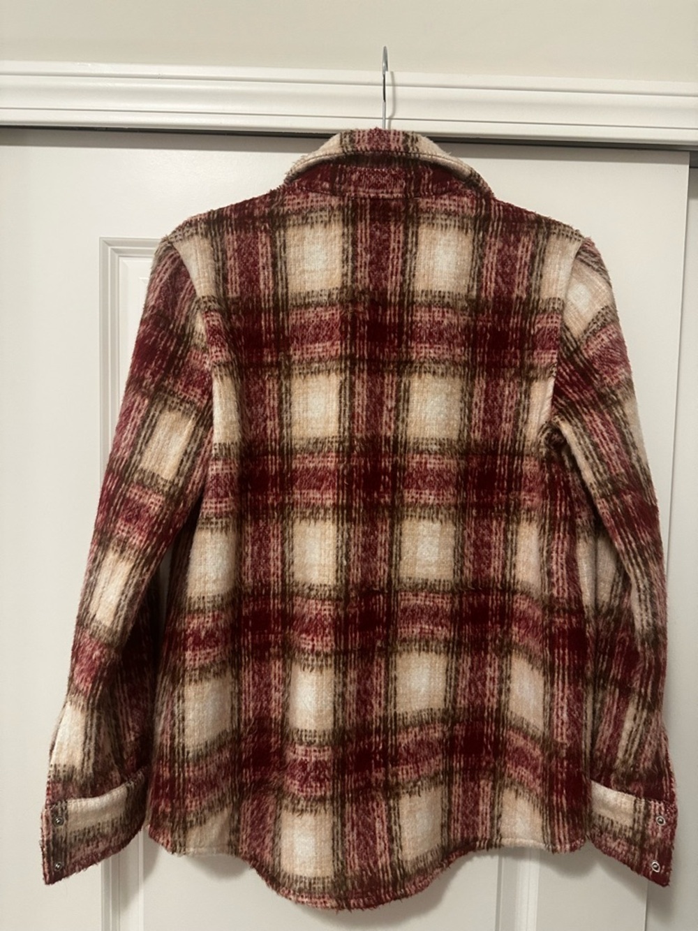 BB Dakota Burgundy & Cream Plaid Shacket size small - Picture 3 of 6